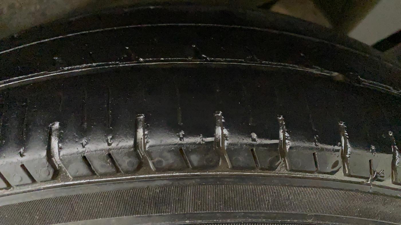 2012 Maruti Wagon R 1.0 LXI CNG, CNG, Manual, 96,233 km, Left Rear Tyre Tread