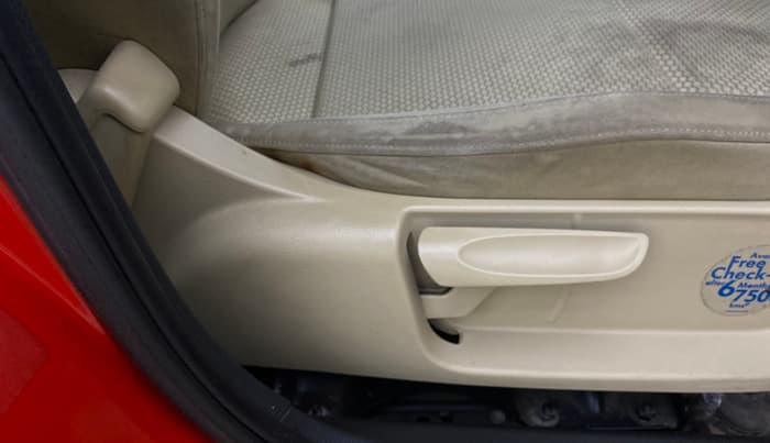 2014 Volkswagen Polo HIGHLINE1.2L, Petrol, Manual, 29,768 km, Driver Side Adjustment Panel