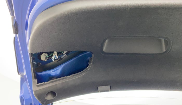 2015 Hyundai Elite i20 ASTA 1.2, Petrol, Manual, 54,154 km, Dicky (Boot door) - Trim lock has minor damage