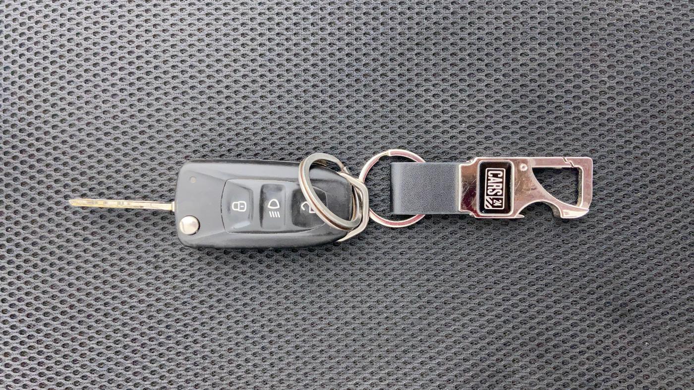 2018 Tata Hexa Varicor 400 XTA, Diesel, Automatic, 63,335 km, Key Close up