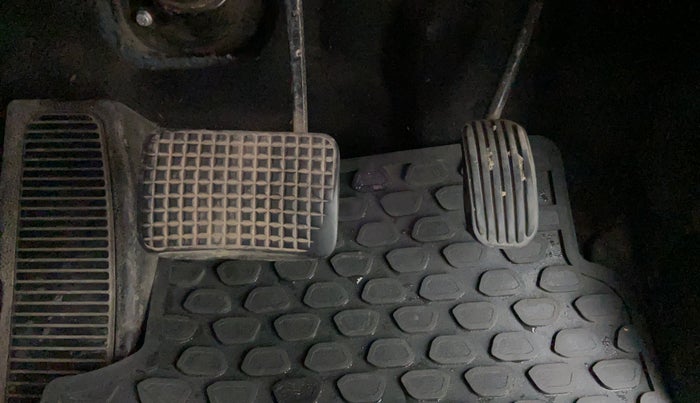 2018 Tata Hexa Varicor 400 XTA, Diesel, Automatic, 63,335 km, Pedals