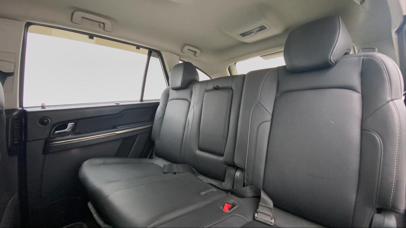 2018 Tata Hexa Varicor 400 XTA, Diesel, Automatic, 63,335 km, Right Side Rear Door Cabin View