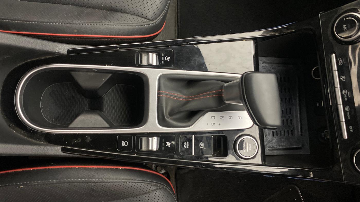 2023 Hyundai Creta SX (O) IVT KNIGHT 1.5 PETROL, Petrol, Automatic, 8,265 km, Gear Lever