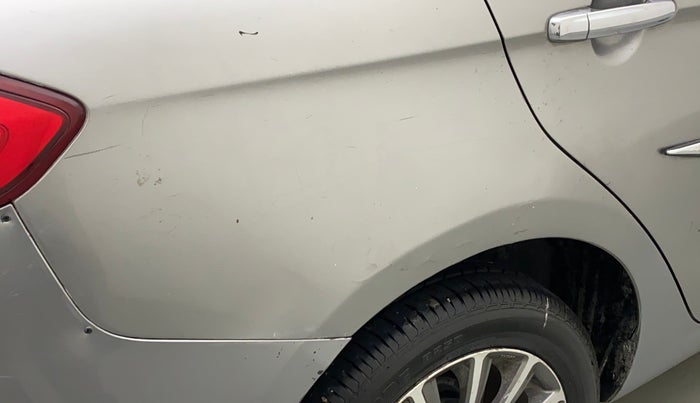 2019 Maruti Ciaz ALPHA 1.5 SHVS PETROL, Petrol, Manual, 44,180 km, Right quarter panel - Minor scratches