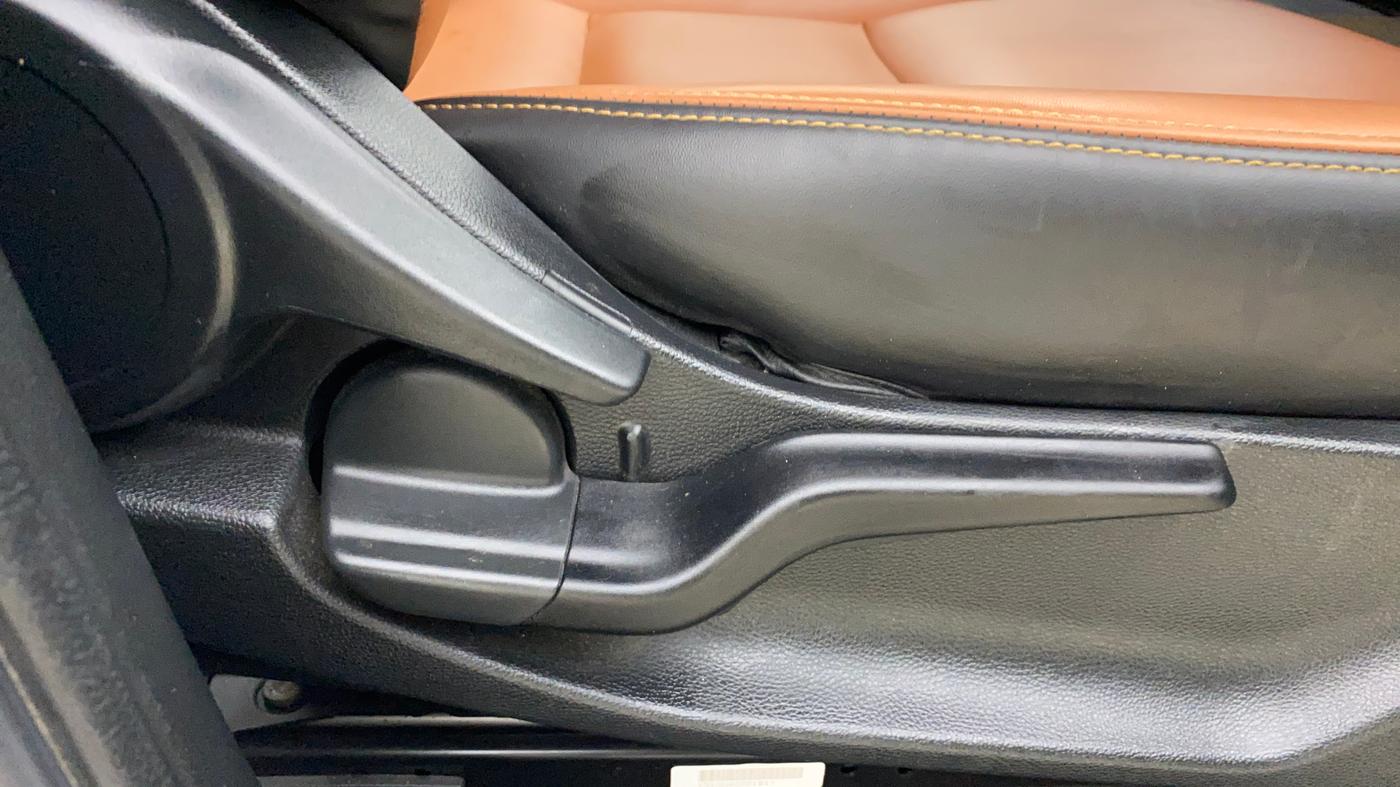 2024 Honda ELEVATE V CVT, Petrol, Automatic, 9,397 km, Driver Side Adjustment Panel
