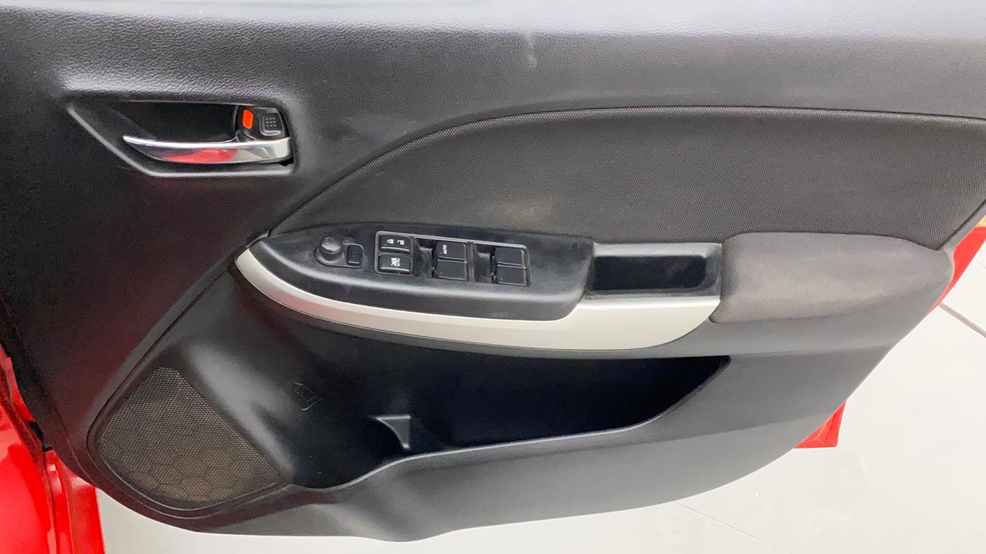 2018 Maruti Baleno DELTA CVT PETROL 1.2, Petrol, Automatic, 1,05,095 km, Driver Side Door Panels Control