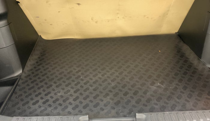 2020 Maruti Vitara Brezza ZXI PLUS AT SHVS, Petrol, Automatic, 66,311 km, Boot Inside