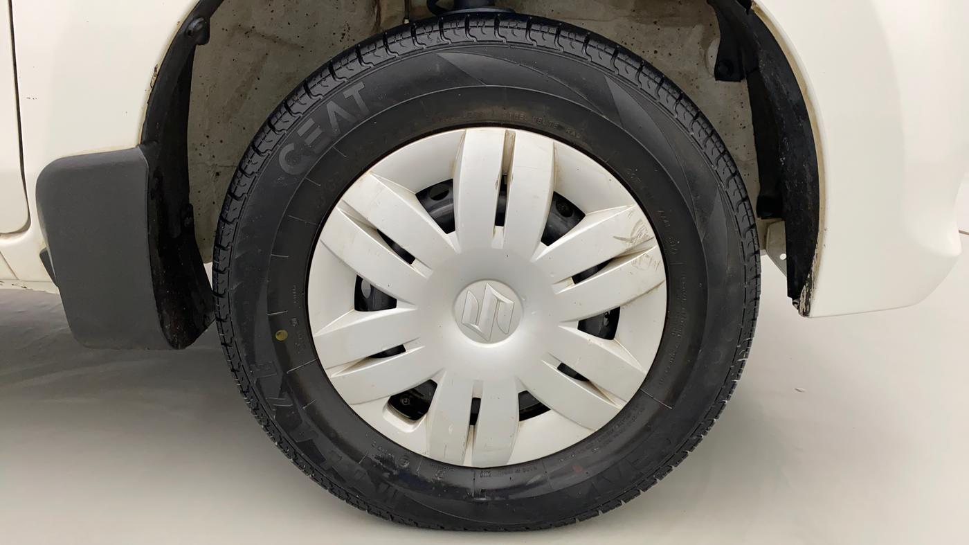 2017 Maruti Alto 800 VXI, Petrol, Manual, 26,644 km, Right Front Wheel