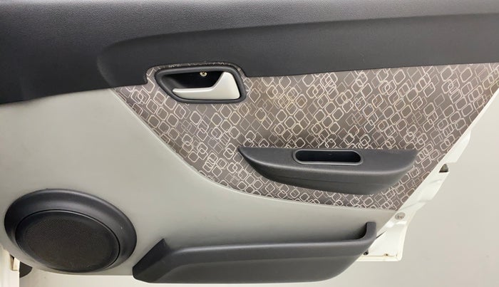2017 Maruti Alto 800 VXI, Petrol, Manual, 26,644 km, Driver Side Door Panels Control