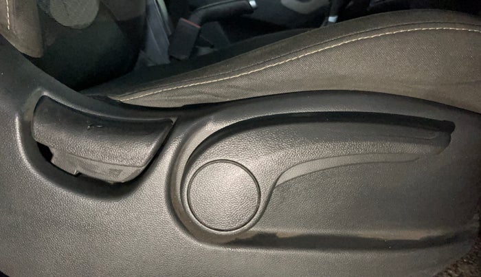 2018 Hyundai Creta SX PLUS AT 1.6 PETROL, Petrol, Automatic, 53,279 km, Driver Side Adjustment Panel