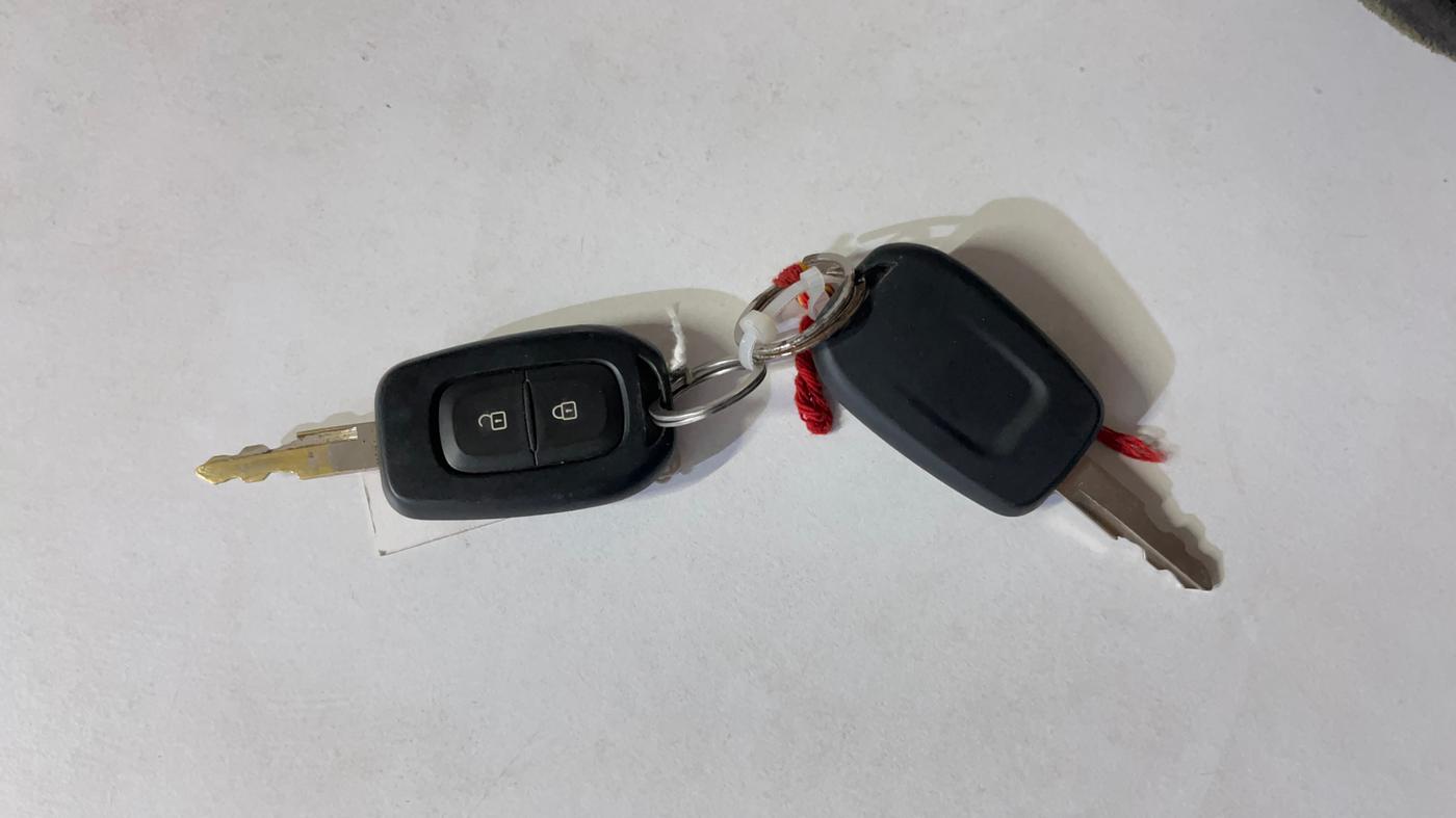 2022 Renault Kwid RXT 1.0 (O), Petrol, Manual, 22,458 km, Key Close Up