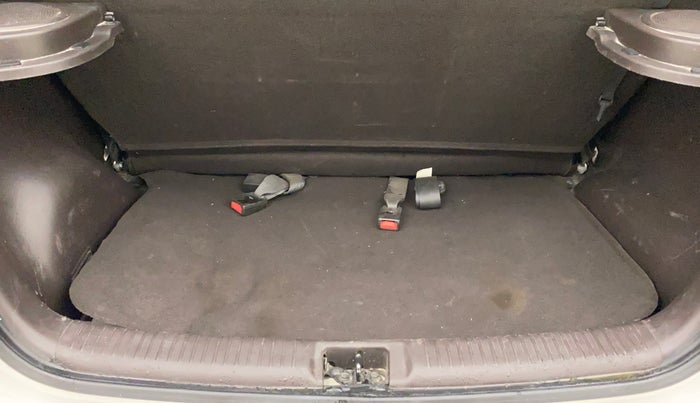 2013 Hyundai Santro Xing GL PLUS, Petrol, Manual, 32,842 km, Boot Inside