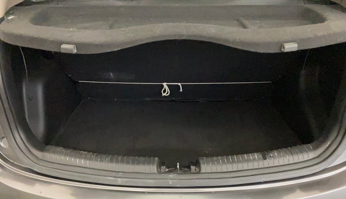 2019 Hyundai Grand i10 SPORTZ 1.2 KAPPA VTVT, Petrol, Manual, 27,711 km, Boot Inside