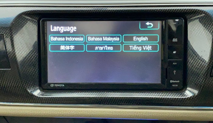 2014 Toyota Corolla Altis VL AT PETROL, Petrol, Automatic, 1,17,840 km, Infotainment System