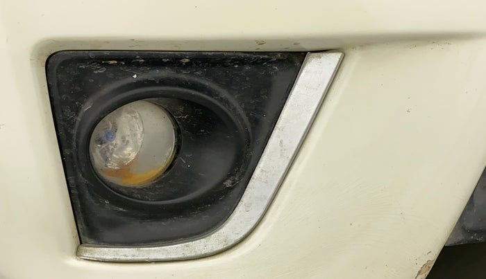 2014 Toyota Corolla Altis VL AT PETROL, Petrol, Automatic, 1,17,840 km, Right fog light - Not working