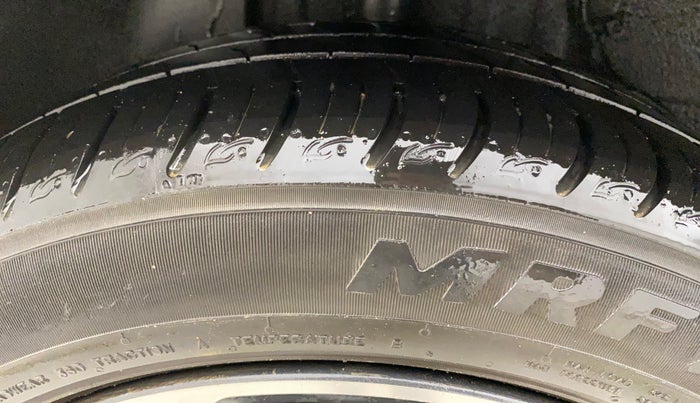 2022 Tata ALTROZ XZ PETROL, Petrol, Manual, 25,933 km, Right Rear Tyre Tread