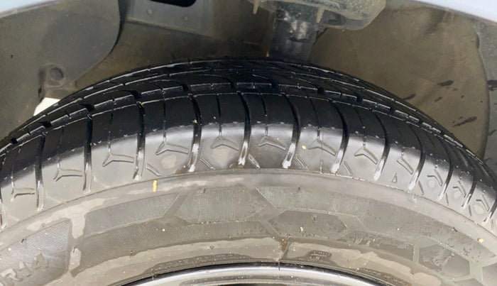 2021 Hyundai GRAND I10 NIOS SPORTZ 1.2 KAPPA VTVT, Petrol, Manual, 80,384 km, Left Front Tyre Tread