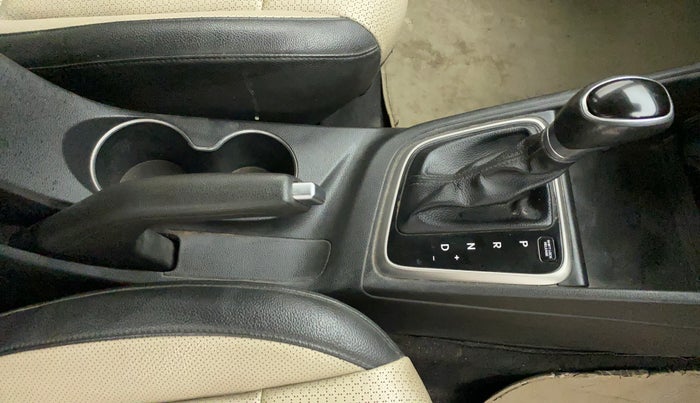 2017 Hyundai Verna 1.6 VTVT SX (O) AT, Petrol, Automatic, 1,01,080 km, Gear Lever