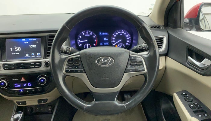 2017 Hyundai Verna 1.6 VTVT SX (O) AT, Petrol, Automatic, 1,01,080 km, Steering Wheel Close Up