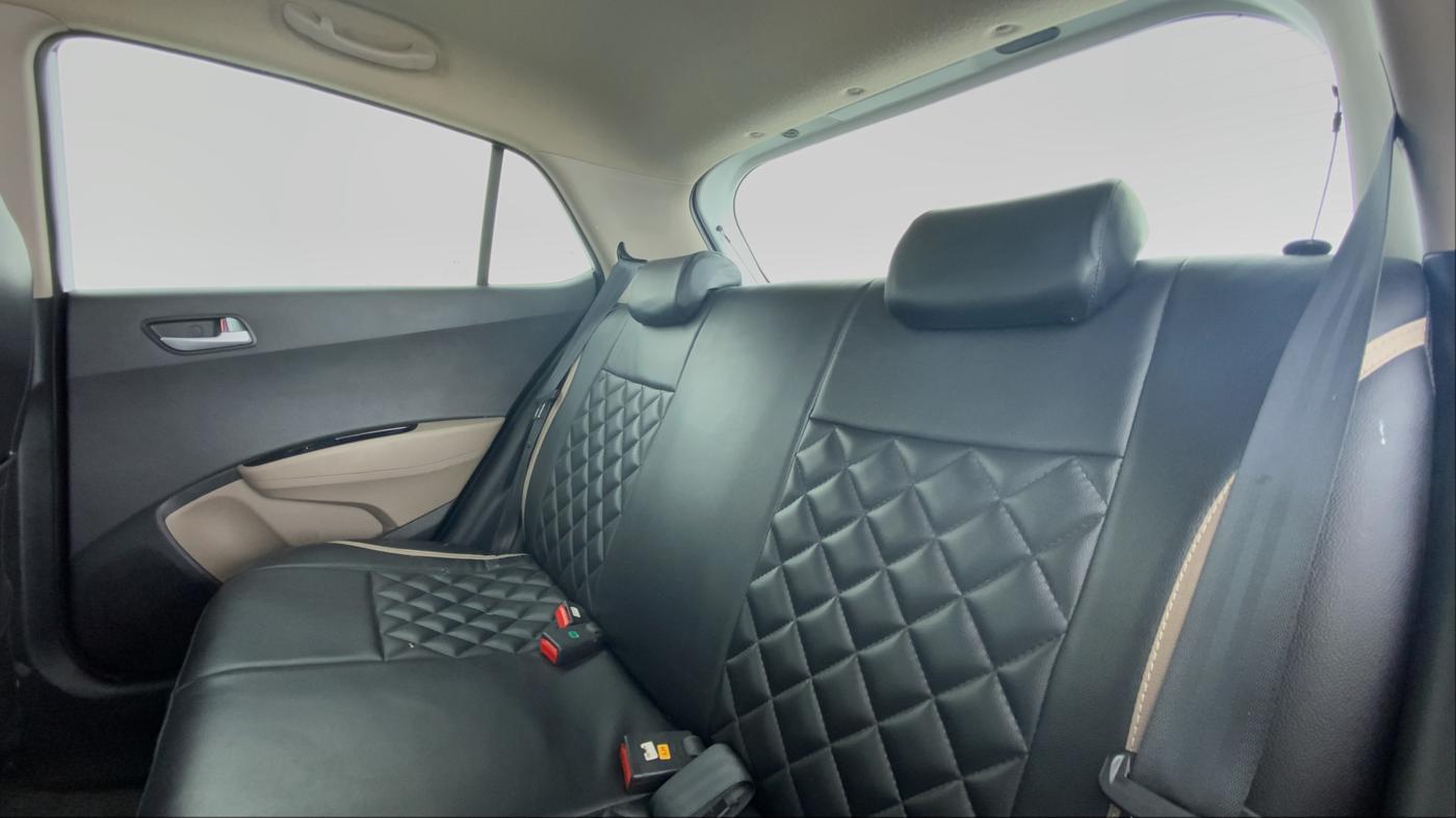 2017 Hyundai Grand i10 ASTA 1.2 KAPPA VTVT, Petrol, Manual, 34,541 km, Right Side Rear Door Cabin