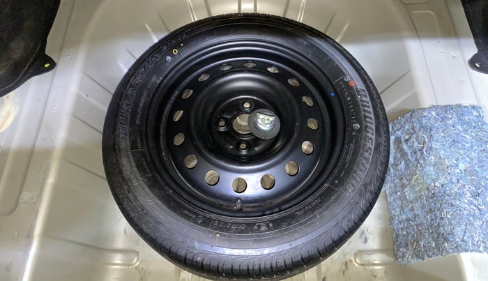 2013 Toyota Etios V, Petrol, Manual, 57,615 km, Spare Tyre