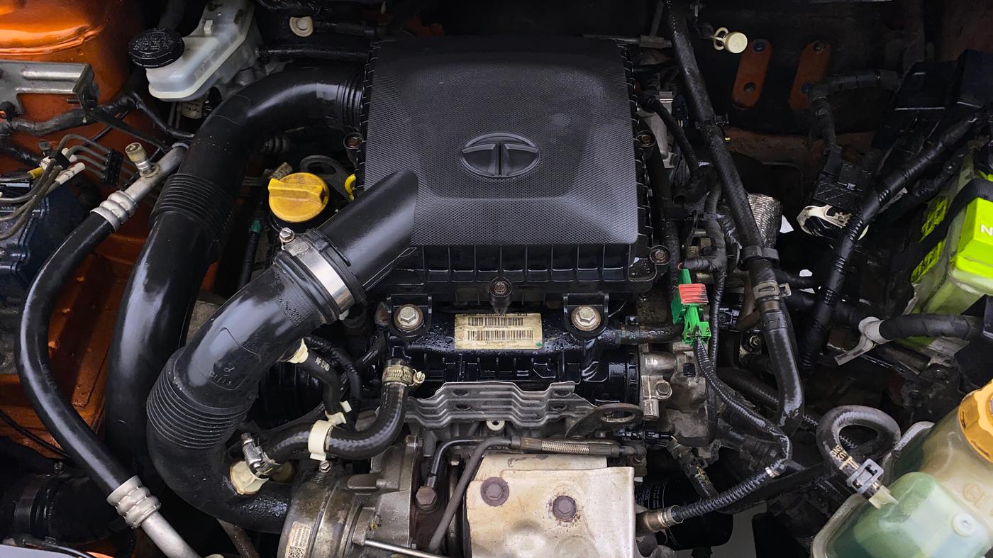 2018 Tata NEXON XZ PLUS PETROL DUAL TONE, Petrol, Manual, 41,753 km, Engine View