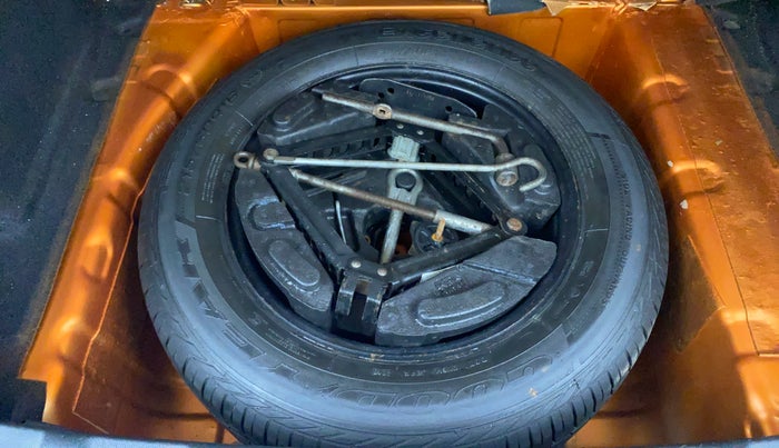 2018 Tata NEXON XZ PLUS PETROL DUAL TONE, Petrol, Manual, 41,732 km, Spare Tyre