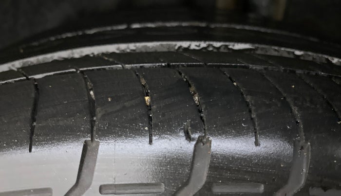 2019 Honda Civic ZX CVT PETROL, Petrol, Automatic, 19,663 km, Left Rear Tyre Tread