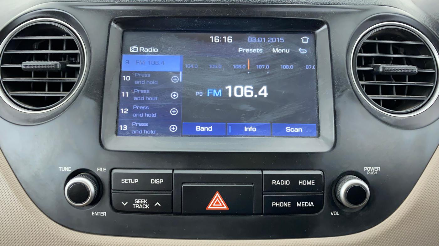 2017 Hyundai Grand i10 ASTA 1.2 KAPPA VTVT, Petrol, Manual, 25,026 km, Infotainment System