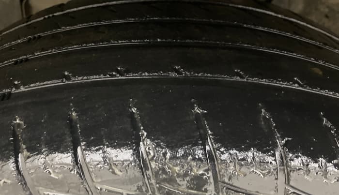 2014 Renault Duster RXL PETROL, Petrol, Manual, 38,093 km, Left Front Tyre Tread