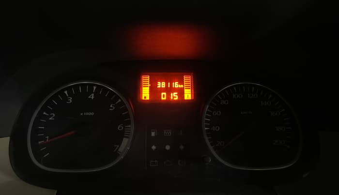 2014 Renault Duster RXL PETROL, Petrol, Manual, 38,093 km, Odometer Image