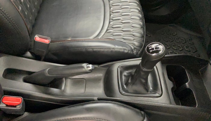 2023 Maruti FRONX DELTA PLUS 1.2MT, Petrol, Manual, 14,933 km, Gear Lever