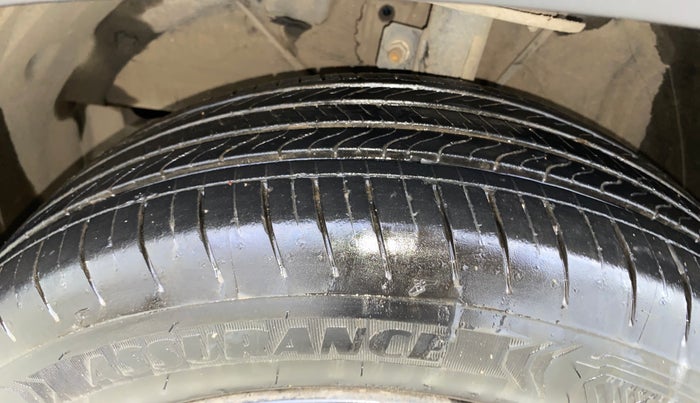 2023 Maruti FRONX DELTA PLUS 1.2MT, Petrol, Manual, 14,933 km, Left Front Tyre Tread