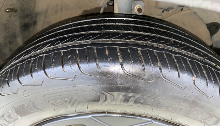 2023 Maruti FRONX DELTA PLUS 1.2MT, Petrol, Manual, 14,933 km, Right Front Tyre Tread