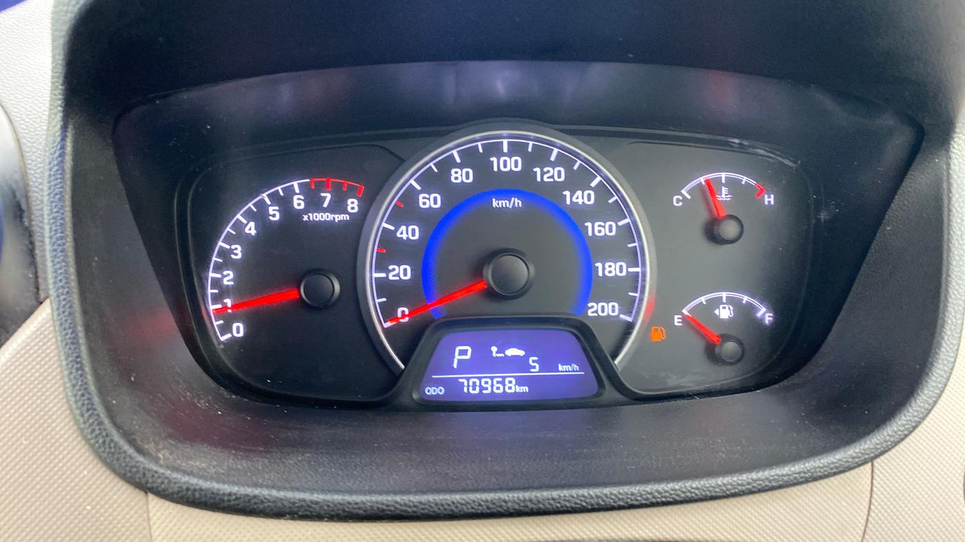 2015 Hyundai Grand i10 ASTA AT 1.2 KAPPA VTVT, Petrol, Automatic, 70,966 km, Odometer Image