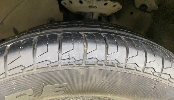 2018 Honda WR-V 1.5L I-DTEC VX MT, Diesel, Manual, 42,086 km, Left Front Tyre Tread