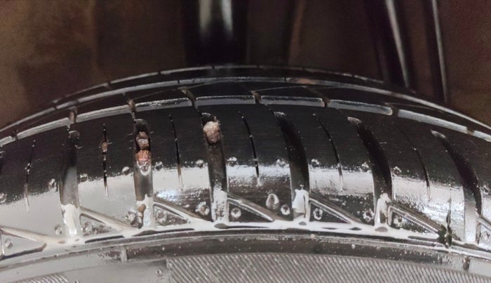 2023 Renault Kwid CLIMBER AMT 1.0, Petrol, Automatic, 4,551 km, Right Rear Tyre Tread