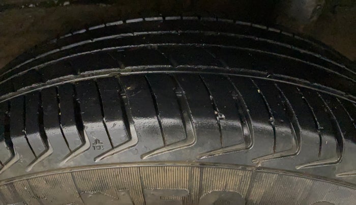 2021 Maruti New Wagon-R LXI 1.0, Petrol, Manual, 32,300 km, Left Rear Tyre Tread