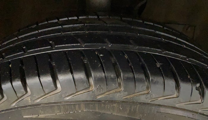 2021 Maruti New Wagon-R LXI 1.0, Petrol, Manual, 32,300 km, Right Front Tyre Tread