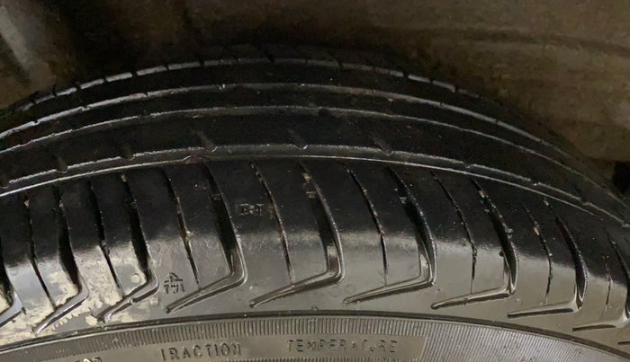 2021 Maruti New Wagon-R LXI 1.0, Petrol, Manual, 32,300 km, Right Rear Tyre Tread