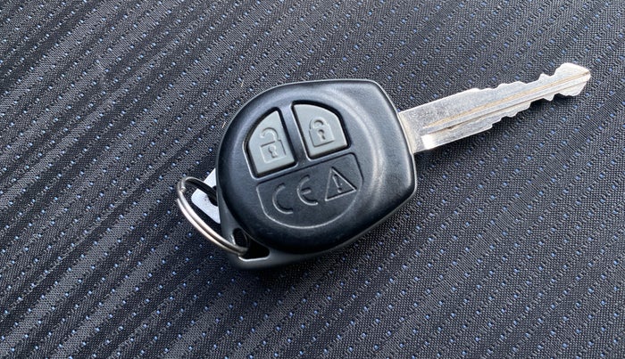 2023 Maruti Baleno SIGMA PETROL 1.2, Petrol, Manual, 1,10,938 km, Key Close Up