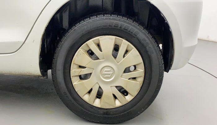 2013 Maruti Swift VXI, Petrol, Manual, 1,09,025 km, Left Rear Wheel