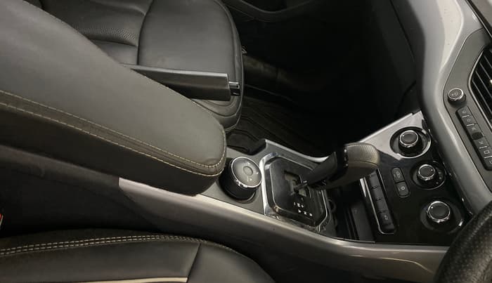 2021 Tata NEXON XMA SUNROOF PETROL, Petrol, Automatic, 53,700 km, Gear Lever