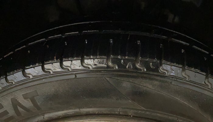 2019 Tata Tiago XT PETROL, Petrol, Manual, 40,305 km, Right Front Tyre Tread