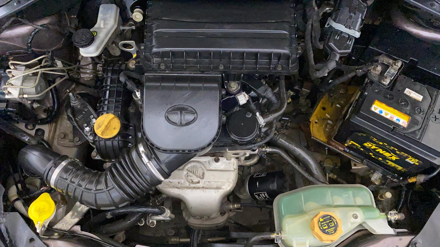 2019 Tata Tiago XT PETROL, Petrol, Manual, 50 km, Engine View