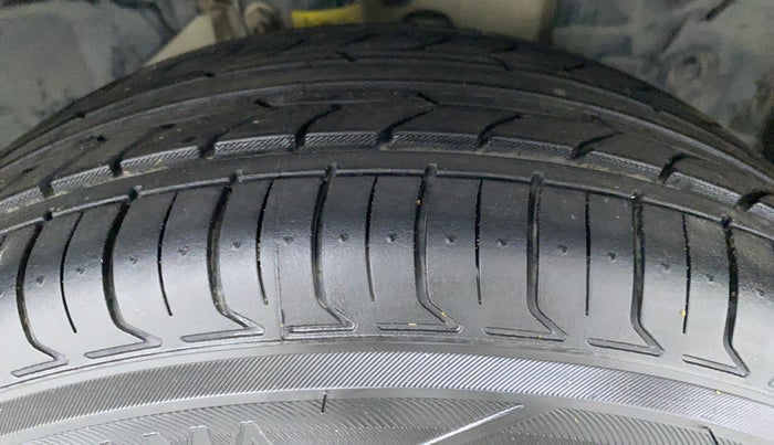 2018 Ford Ecosport 1.5 TREND TDCI, Diesel, Manual, 47,089 km, Right Front Tyre Tread