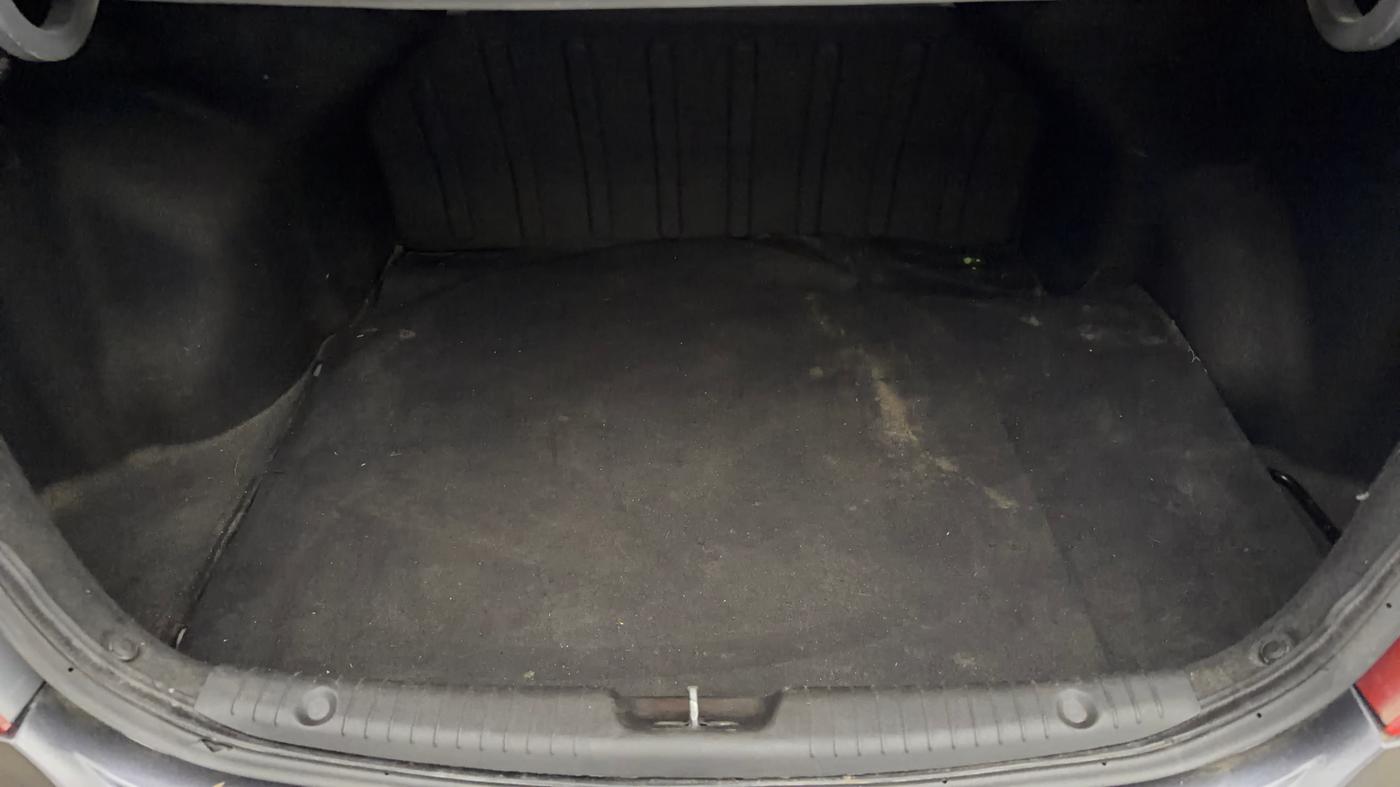 2014 Hyundai Verna FLUIDIC 1.6 VTVT SX, Petrol, Manual, 95,496 km, Boot Inside