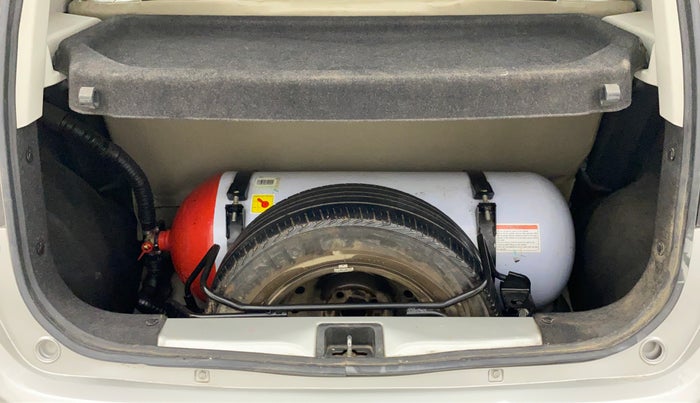 2020 Maruti New Wagon-R LXI CNG (O) 1.0, CNG, Manual, 90,934 km, Boot Inside