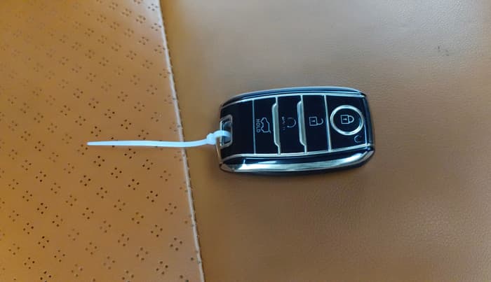 2021 KIA SELTOS HTK PLUS AT 1.5 DIESEL, Diesel, Automatic, 98,740 km, Key Close Up