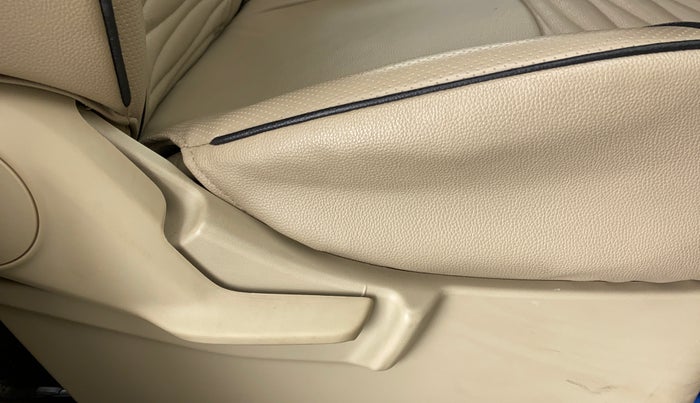 2021 Maruti Ertiga VXI SHVS, Petrol, Manual, 6,848 km, Driver Side Adjustment Panel
